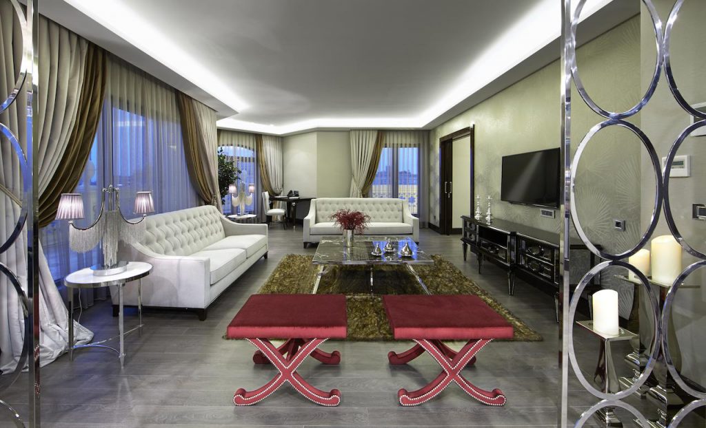 هتل 5 ستاره بیز جواهر استانبول