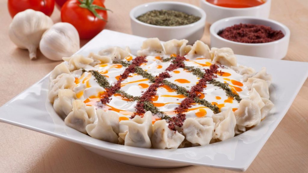 مانتی غذای معروف ترکیه
